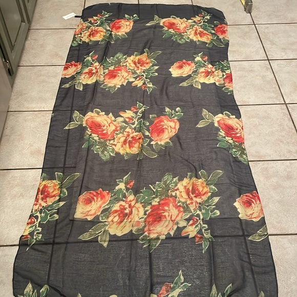 NWT The Paper Store scarf - Picture 6 of 8